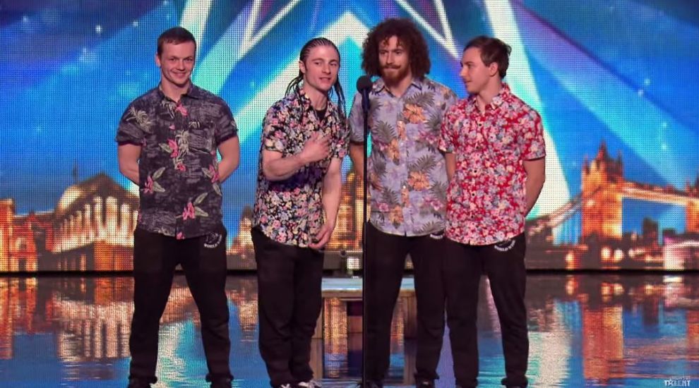 Romanii care i-au cucerit pe juratii de la &quot;Britain&#39;s Got Talent&quot;. Dansul lor a fost aplaudat la scena deschisa