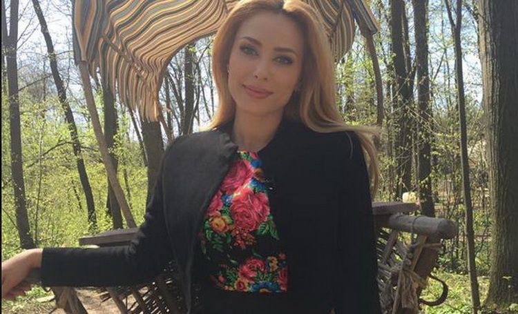 Sa fie ea cea mai fotogenica vedeta din Romania? Cea mai recenta imagine publicata de Iulia Vantur i-a fermecat pe fani