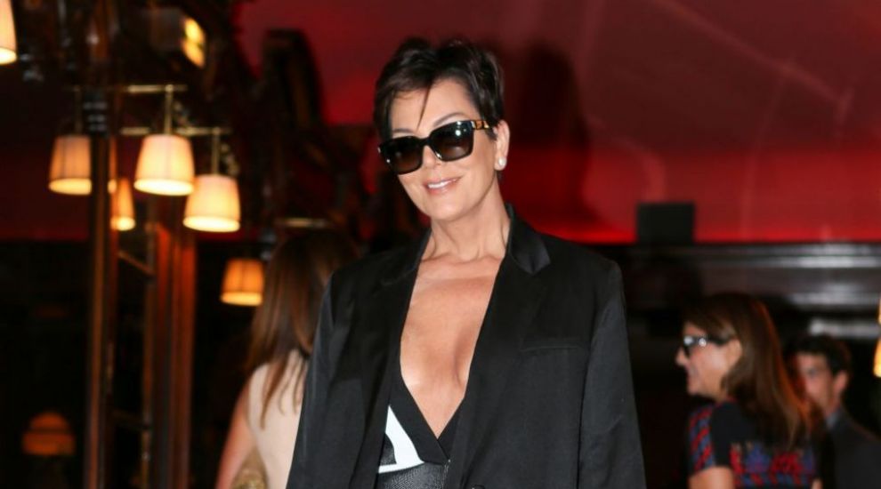 Cea mai sexy bunica din lume! Kris Jenner, intr-o tinuta pe care femeile cu 30 de ani mai tinere n-au curaj sa o poarte