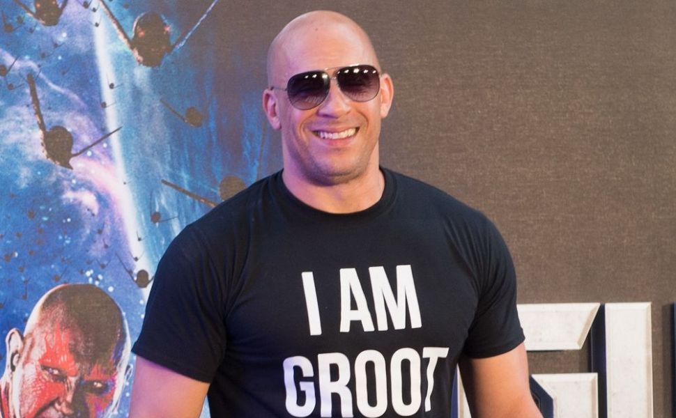 
	A lucrat intens ca sa ajunga asa. Cum arata Vin Diesel la inceputul carierei, cu mai mult par si mai putini muschi
