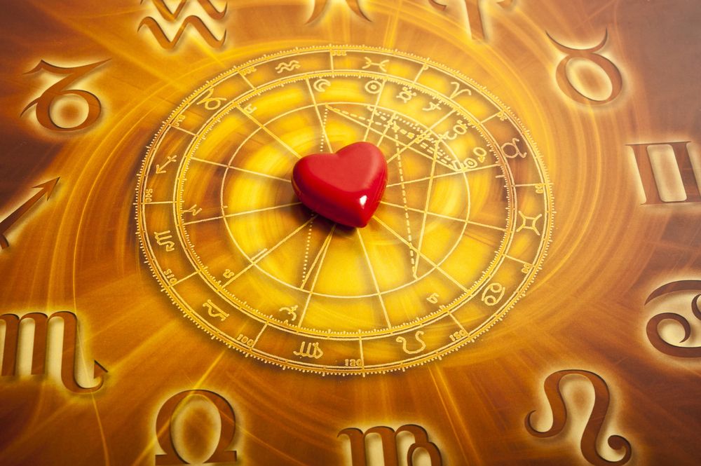 Horoscop zilnic 14 septembrie 2015: Taurii au noroc de bani, Gemenii au probleme in dragoste