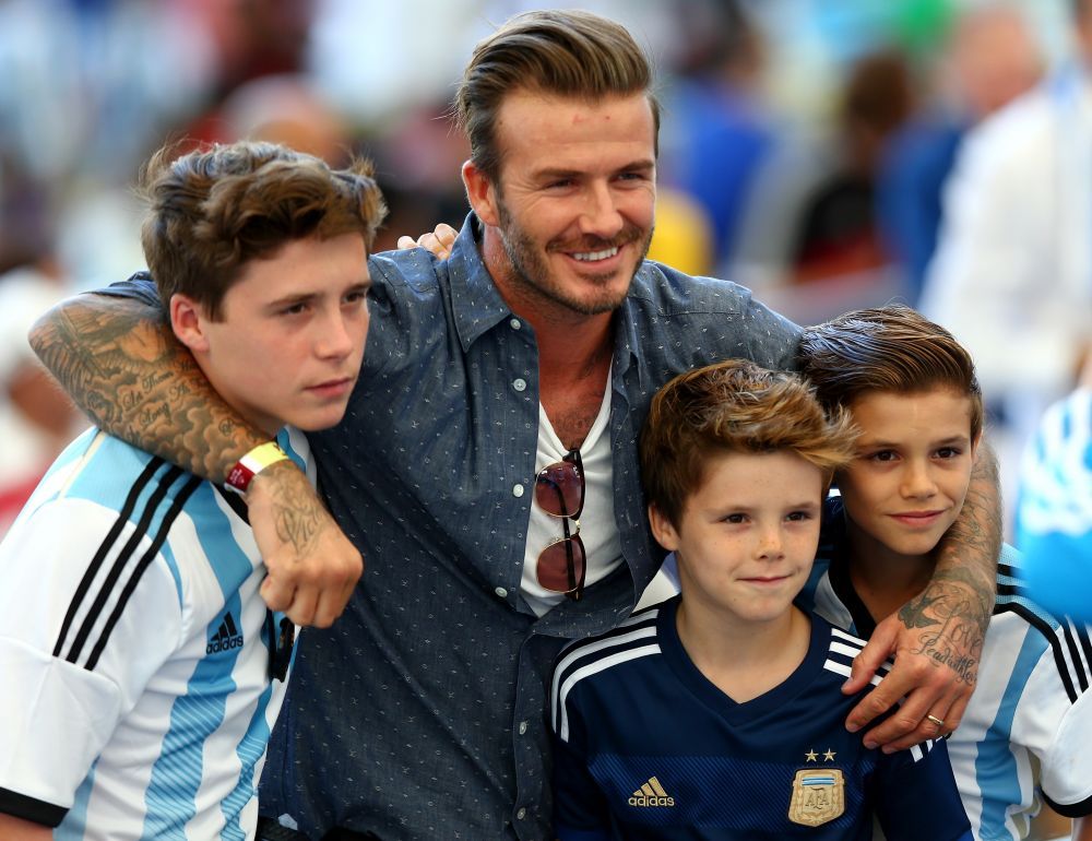 Brooklyn, fiul lui David Beckham, a devenit unul dintre cei mai populari adolescenti. Cat de frumoasa e noua lui iubita