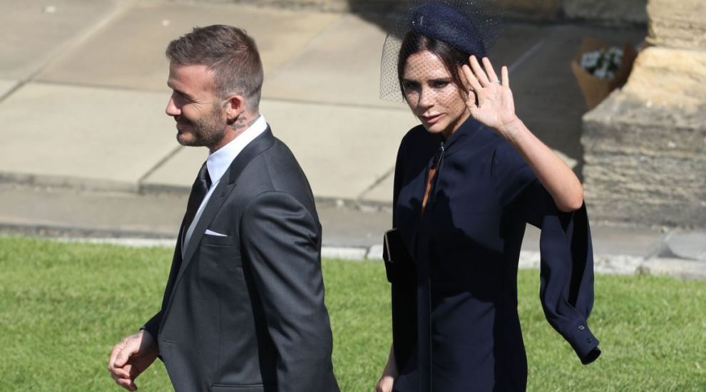 
	Victoria Beckham, criticata aspru de catre internauti. Atitudinea ei i-a suparat pe fani
