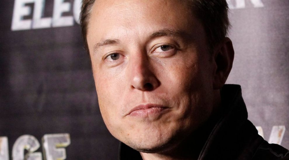 
	Elon Musk, CEO Tesla / SpaceX: &bdquo;Mi-am alocat 10 ore pe săptămână pentru a căuta această femeie&rdquo;
