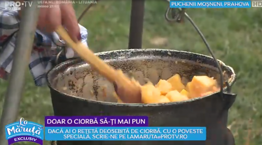 
	VIDEO Claudia gătește rețeta de ciorbă de dovleac cu lapte prins
