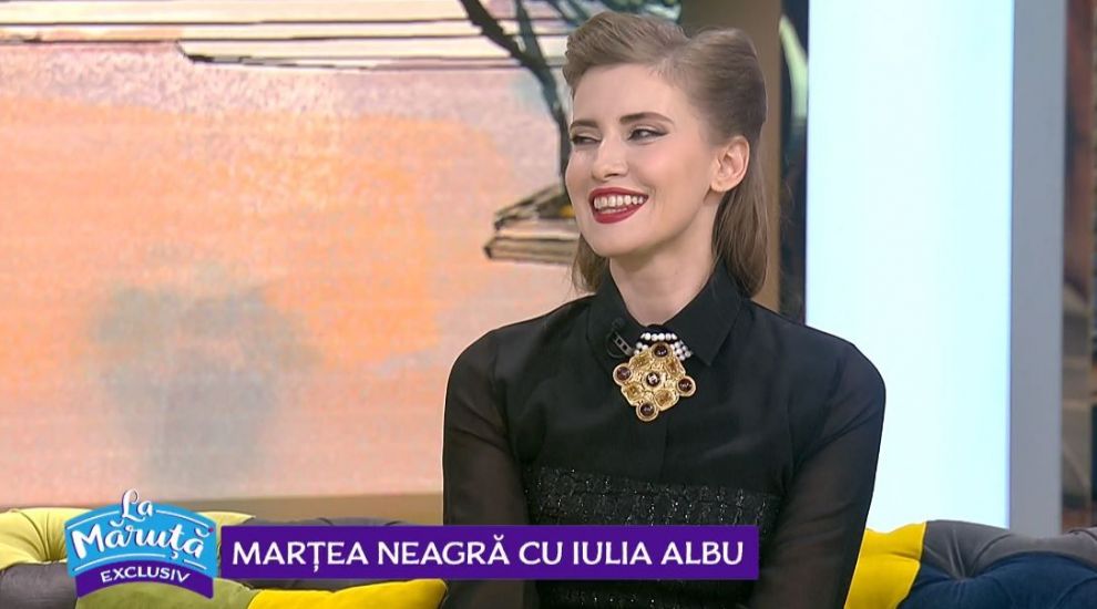 
	VIDEO Iulia Albu comentează ținutele vedetelor
