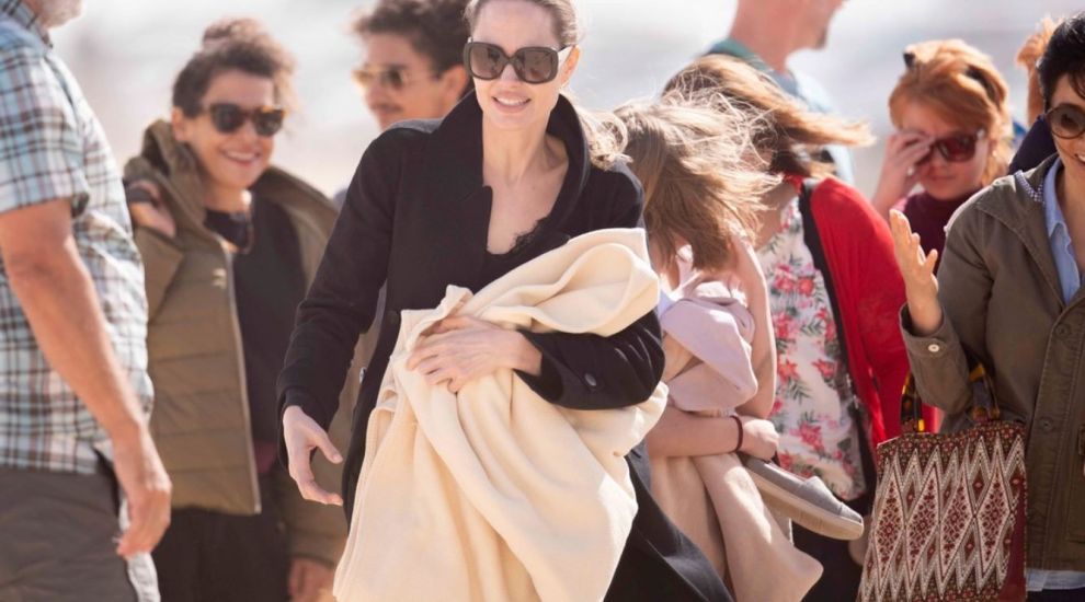 
	Angelina Jolie și-a luat copiii cu ea pe platourile de filmare. S-au simțit ca în vacanță
