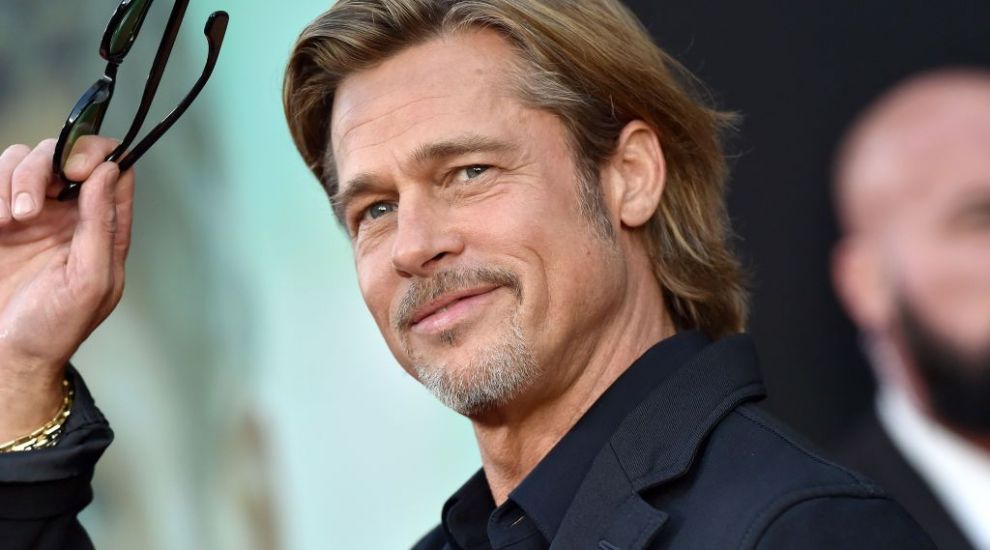 
	Brad Pitt își petrece sărbătorile de iarnă cu Jennifer Aniston
