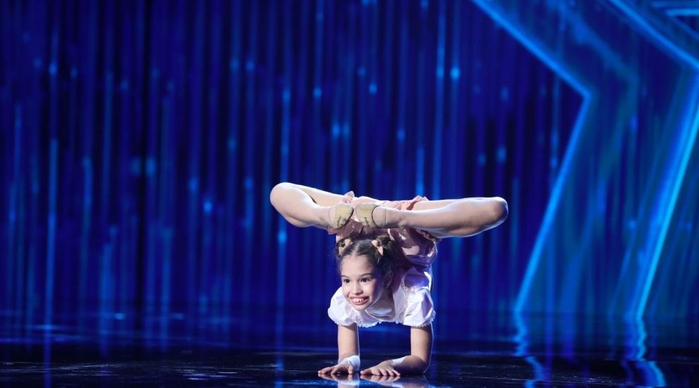 
	Românii au talent 2020 - Bianca Purice, număr impresionant de contorsionism
