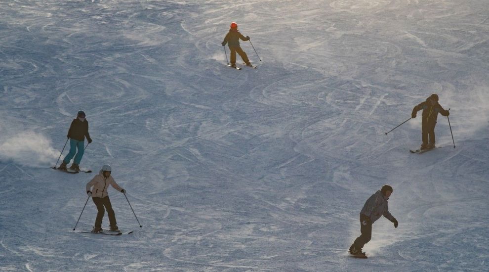 
	5 reguli de aur pentru prevenirea accidentărilor la schi! Sfaturile unui medic ortoped
