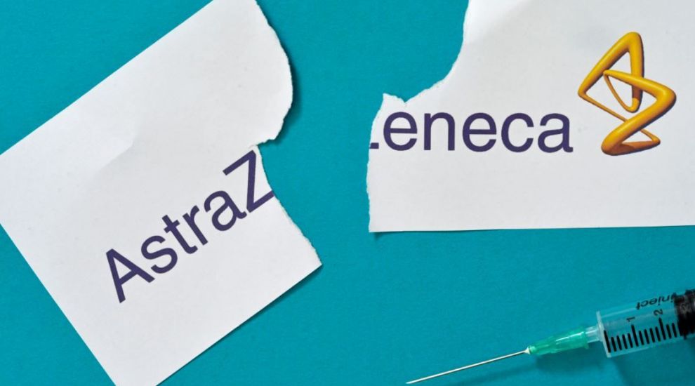 
	AstraZeneca oprește testari ale vaccinului inițiate în februarie
