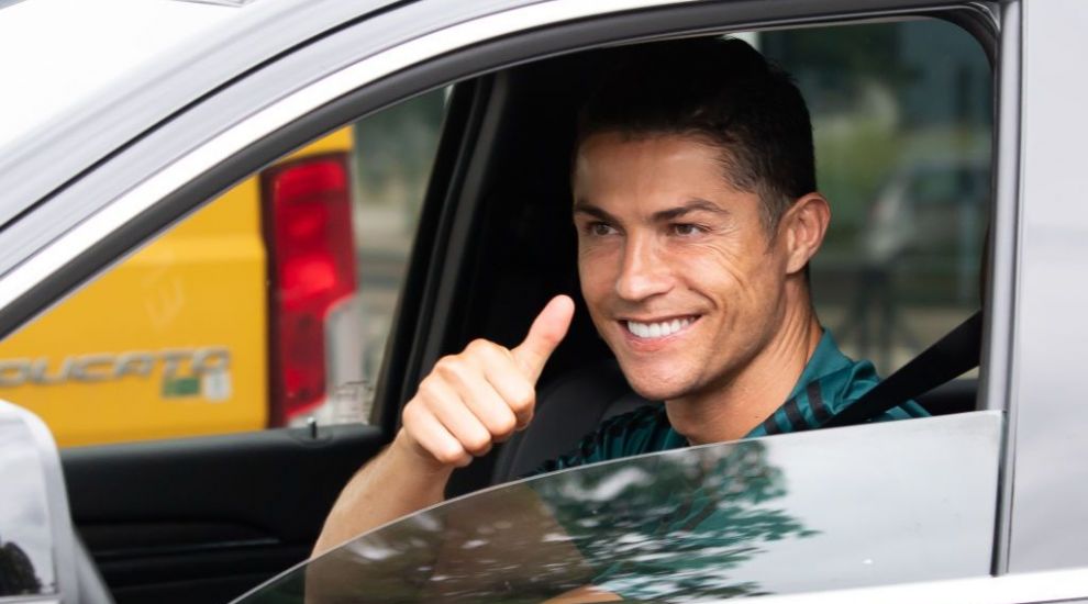 
	Cristiano Ronaldo și-a cumpărat un Ferrari exclusivist. Cum arată mașina de 1,6 milioane de euro
