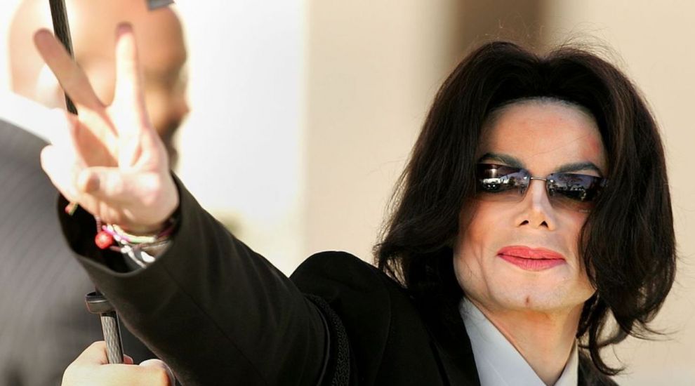 
	Michael Jackson ar putea avea o piesă nouă la 12 ani de la moarte
