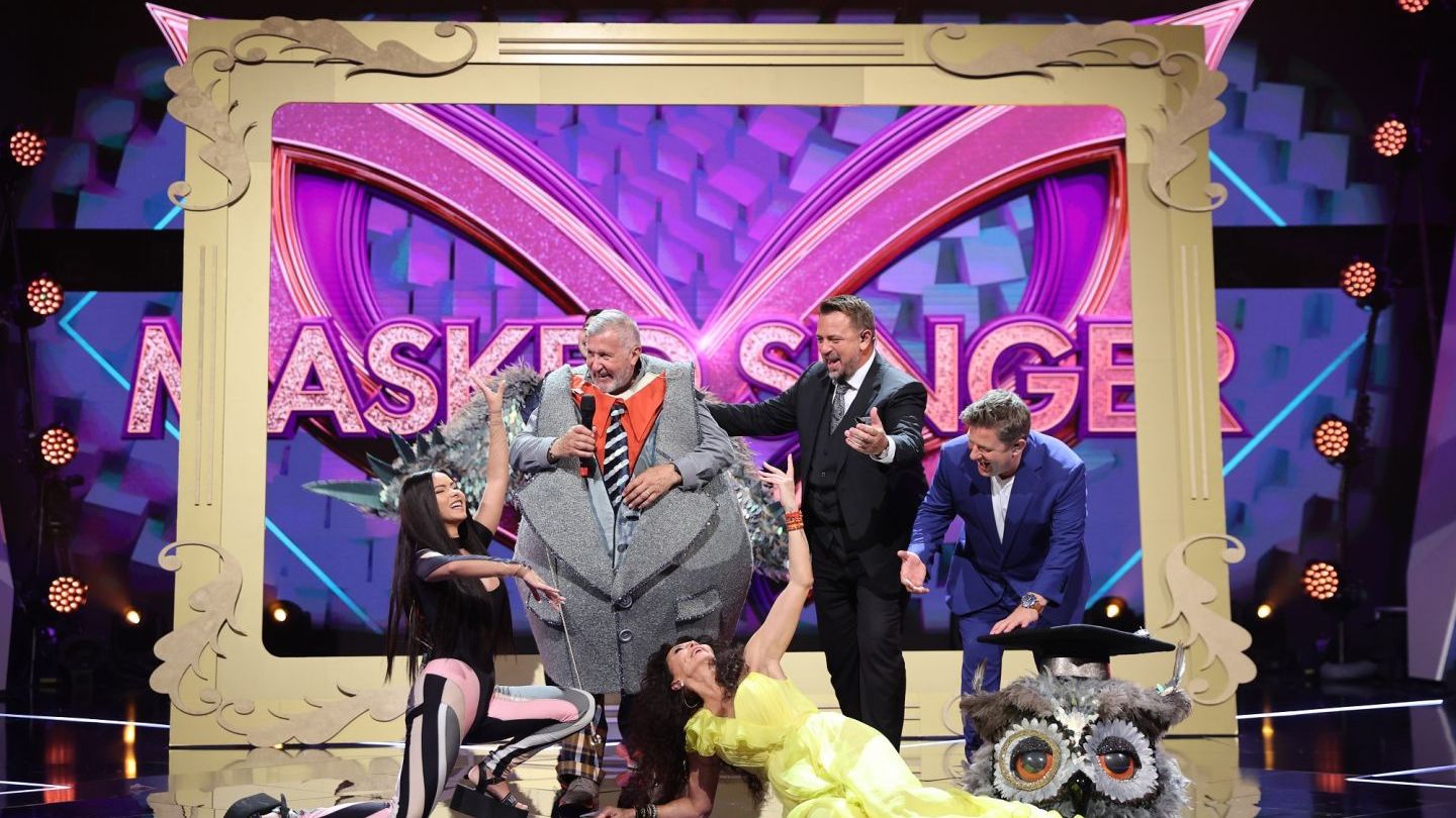
	Ilie Năstase a renunțat la mască în prima ediție Masked Singer România. Show-ul a fost lider absolut de audiență
