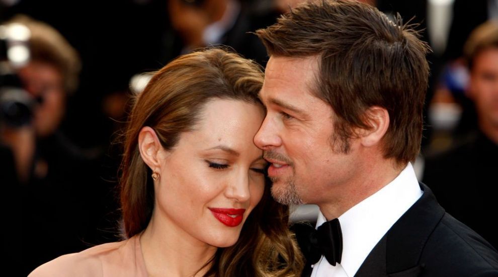 
	Brad Pitt vrea să facă pace cu Angelina Jolie. Ce dezvăluiri a făcut un apropiat al actorului
