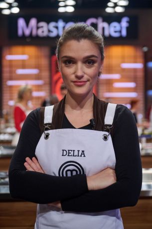 
	Delia Florea
