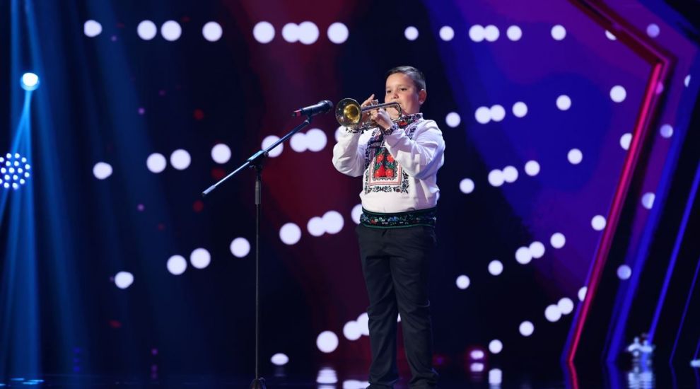 
	Românii au talent 2022: La 11 ani, Eduard Semian cântă dumnezeiește la trompetă: &ldquo;Ai un DA măreț!&rdquo;
