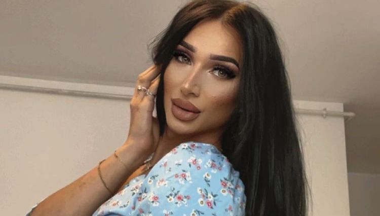 
	Bianca Drăgușanu o va ajuta cu bani de operații estetice pe Amarah, femeia transgender care face senzație pe TikTok
