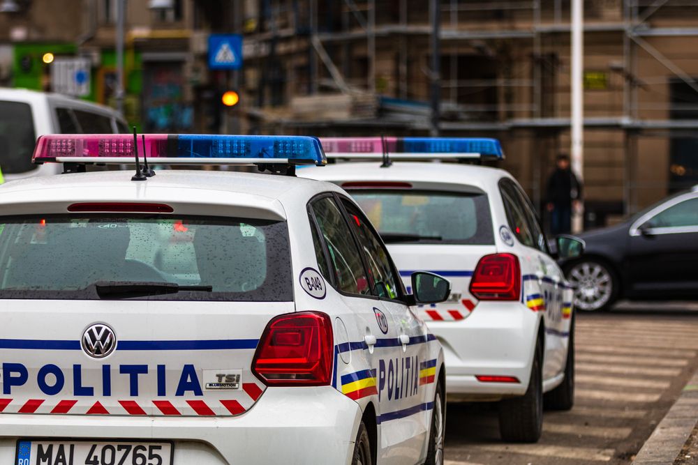 To read pint Automatic PRO TV - Poliția Română, acuzată că a postat un mesaj rasist pe pagina  oficială de Facebook