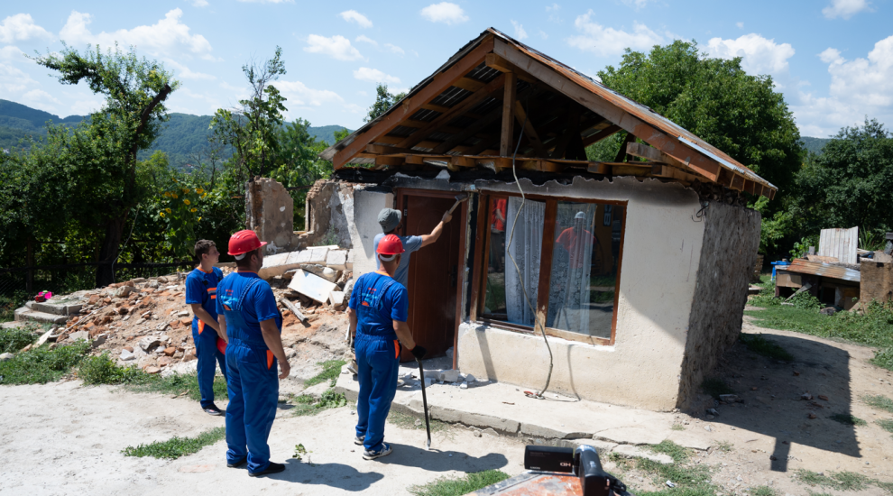 
	VIDEO Echipa Visuri la cheie ia decizia corectă: casa veche a Eugeniei Popescu va fi demolată
