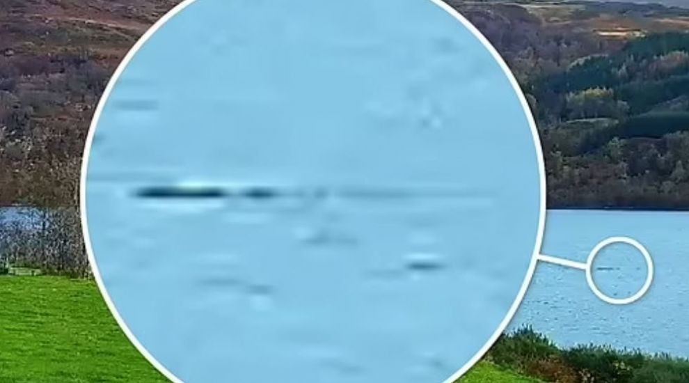 
	VIDEO &rdquo;Monstrul din Loch Ness există!&rdquo;. Cum a fost surprinsă misterioasa creatură
