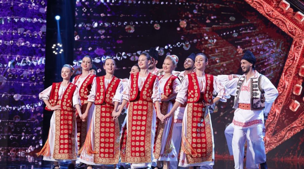 
	Românii au talent 2023: Ansamblul Junii Timișului a primit aprecierea juraților și 4 de DA pentru dansurile bănățene
