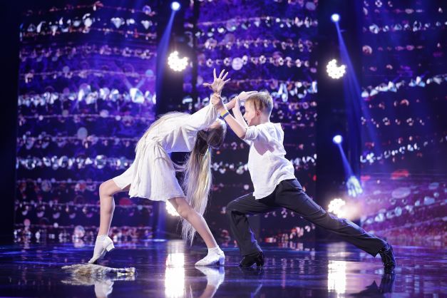 
	Anastasia Marochkanych și Volodymyr Pastukh dansatorii din Ucraina care au ridicat publicul în picioare la &bdquo;Românii au talent 2023&rdquo;
